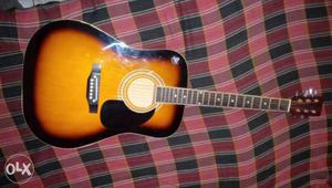 1 sell my only 19 deys use acoustic guitar