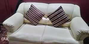 7 seater sofa set 1 year old less used sell at