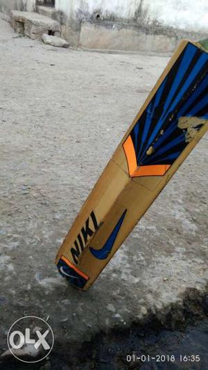 Beige And Blue Nike Cricket Bat