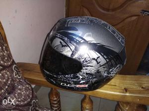 Black And Gray Full-faced Helmet