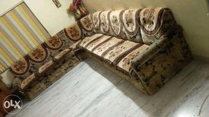 It's 10 seats royal sofa at such reasonable price.