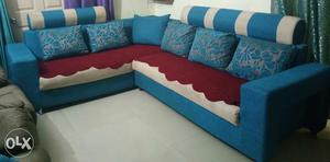 L-shaped sofa set. Beautiful colour, good