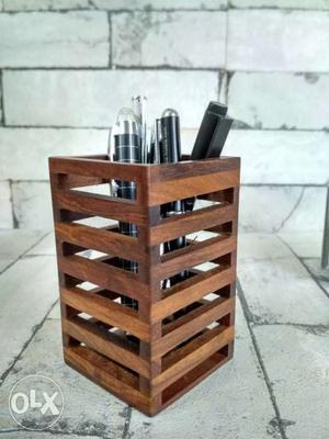 Pen stand mahagony wood