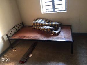 Single bed & computer table