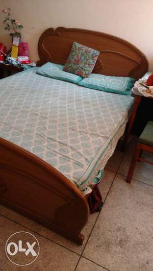 Solid wood bed 5x6 with mattress