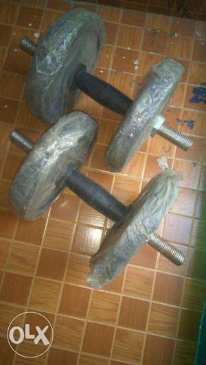Two Rubber Weight Dumbbell