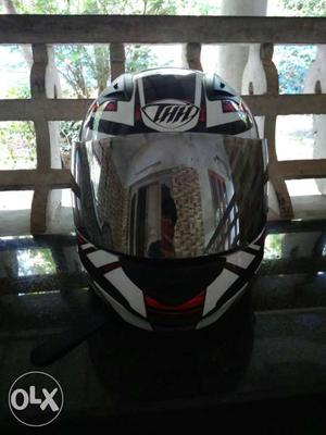 White, Red, And Black THH Full-face Helmet
