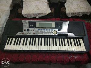 Yahama keyboard new condition with indian tone,
