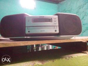 Sony compeny f.m with c.d plyr combo