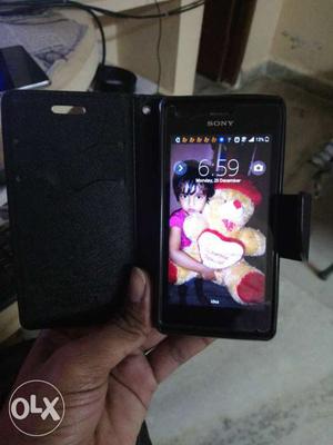 Sony xperia M in good condition price negotiation