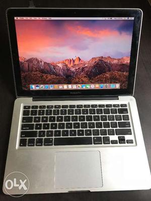 Apple macbook pro 13 inch i5 new condition