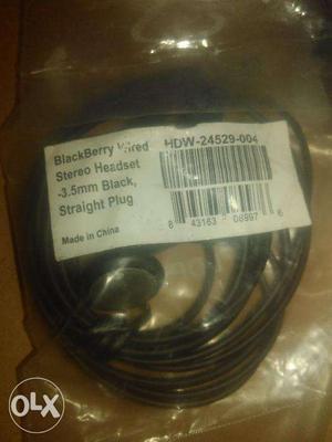 Brand New Blackberry Head sets with 3.5mm jack