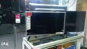 Brand new LG 32inch led... Fully HD and excellent