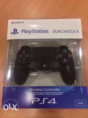 Dualshock 4 Sony PS 4 Wireless Controller Black V2 Seal Pack