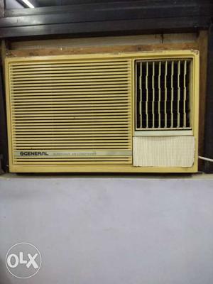 General 1 ton ac without remote.Good condition.