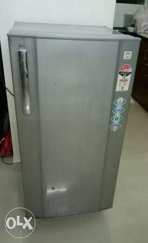 Good condition fridge of 160lts from godrej neo..