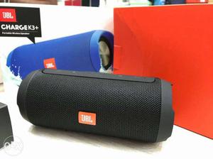 Jbl charge k3+ Bluthoth speaker (also..aux cable