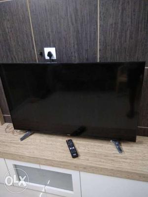 Vu 127cm (50 inch)Full HD LED TV + Google Chromecast