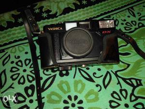 Yashica Camera mf-2 super