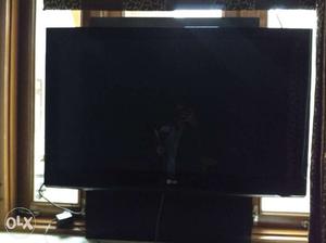42 inch LCD TV of LG company 2.5 Years old
