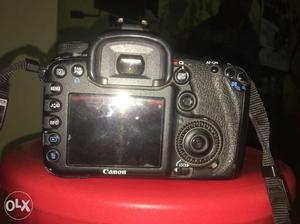 7d & d only body 7d battery grip 2 yr old. one