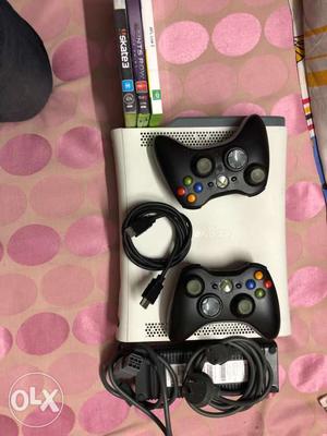 Black Xbox 360 Game Console With Controllers