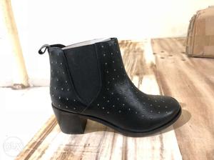 Brand new ladies boots, only black colour, all sizes
