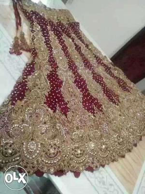 Bridal lahenga with golden work