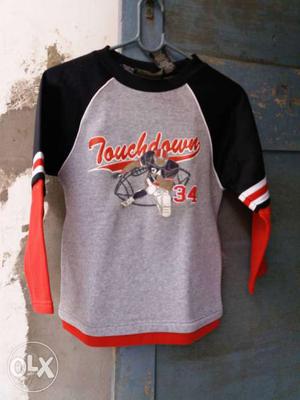 New 7 to 8 year kid Black, Red And Gray Long-sleeved Shirt