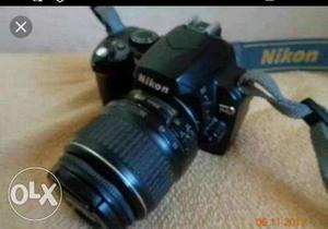 Nikon D40 with battery, charger, Bag