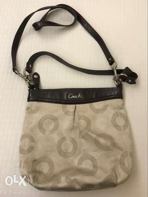 Original Coach sling handbag sparingly used