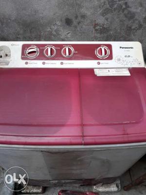 Red And White Panasonic Twin Tub Washer Dryer