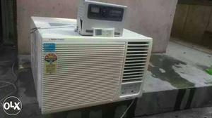 Voltas window ac 1.5 ton 5 star with stabilizer and rimote