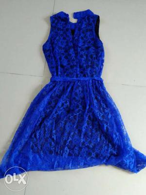 Women's Blue Velvet Sleeveless designer Dress