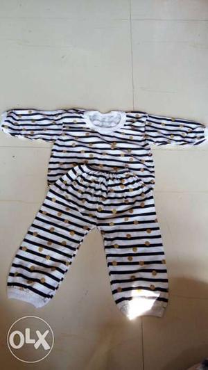 Baby night suit in good condition for upto 1 yrs
