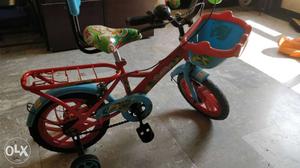 Brand new cycle, hardly used for kids below 5