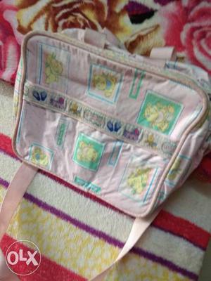 Kids diaper bag in very good condition