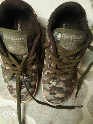 Pair Of Brown-and-black Camouflage shoes for6 to 7years old