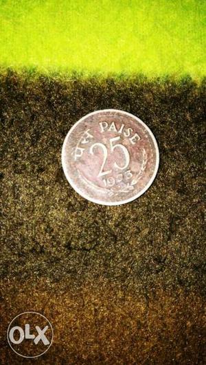 This is coin 25 paise but it is too old made in