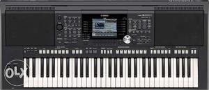 Yamaha PSR 950Electronic Keyboard