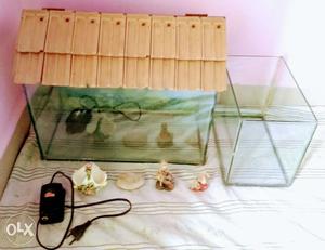 1.5 feet tank with cover & oxygen machine &