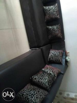 9 seater with setty leather sofa