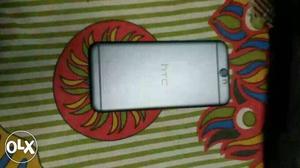An htc a9 3GB ram +32 Gb ROM with bill box and