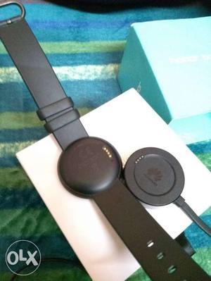 Huawei smartband,fine and hardly 1 month used