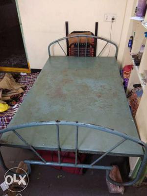 Iron bed in excellent condition for sale..