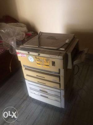 Photocopy machine