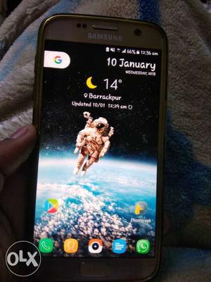 Samsung galaxy S7 in mint condition with original