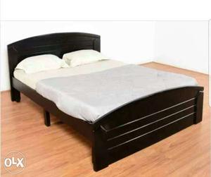 Brand new 5*6.5 double cot and mattress queen size just
