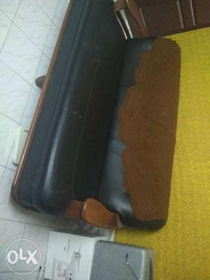 Pair Of Black Leather sofa