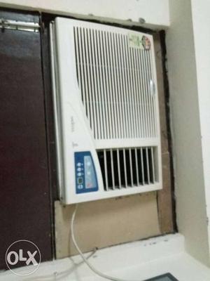 2 years old brand new ac with steplizer and